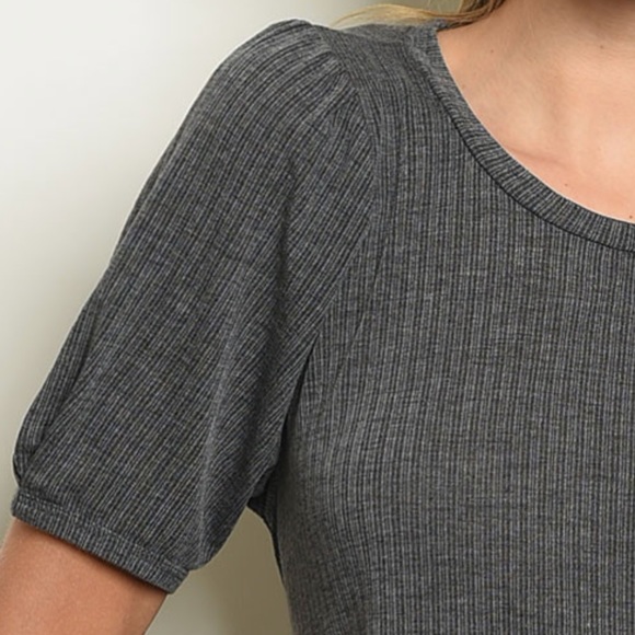 💕 Charcoal Laced Back Top - Picture 4 of 5